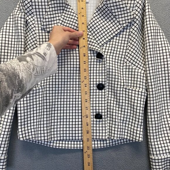 CAbi Black White Windowpane Plaid Knit Jacket Size XS 3173 Asymmetrical Button - Picture 2 of 14
